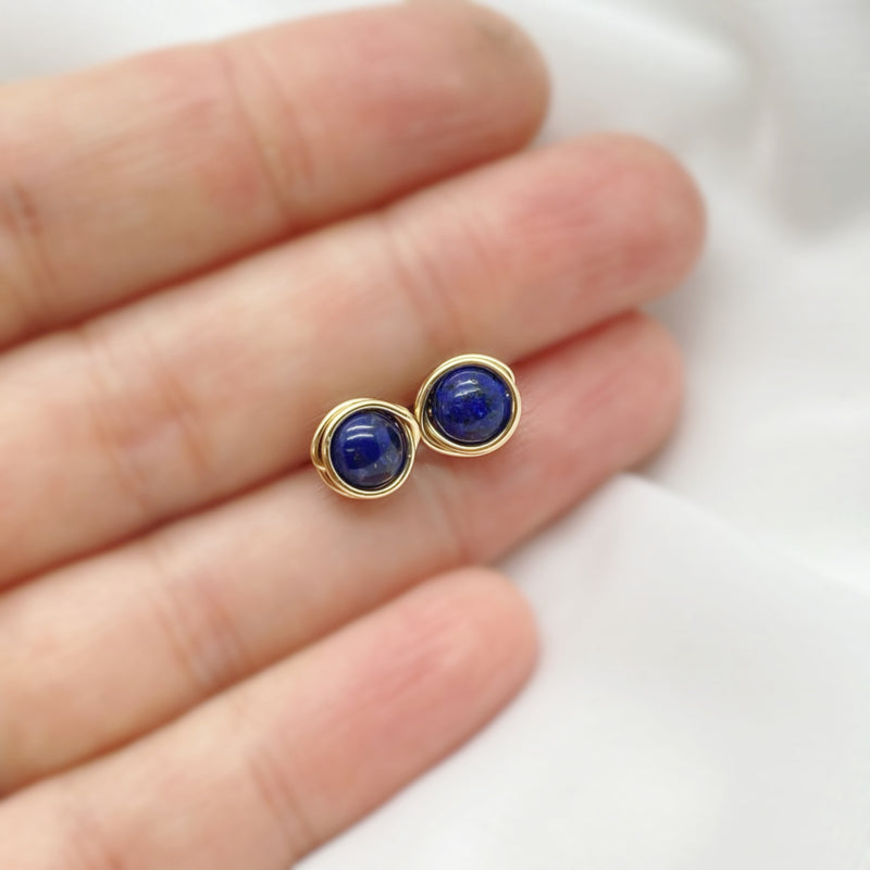 Gouden Oorknopjes Met Lapis Lazuli