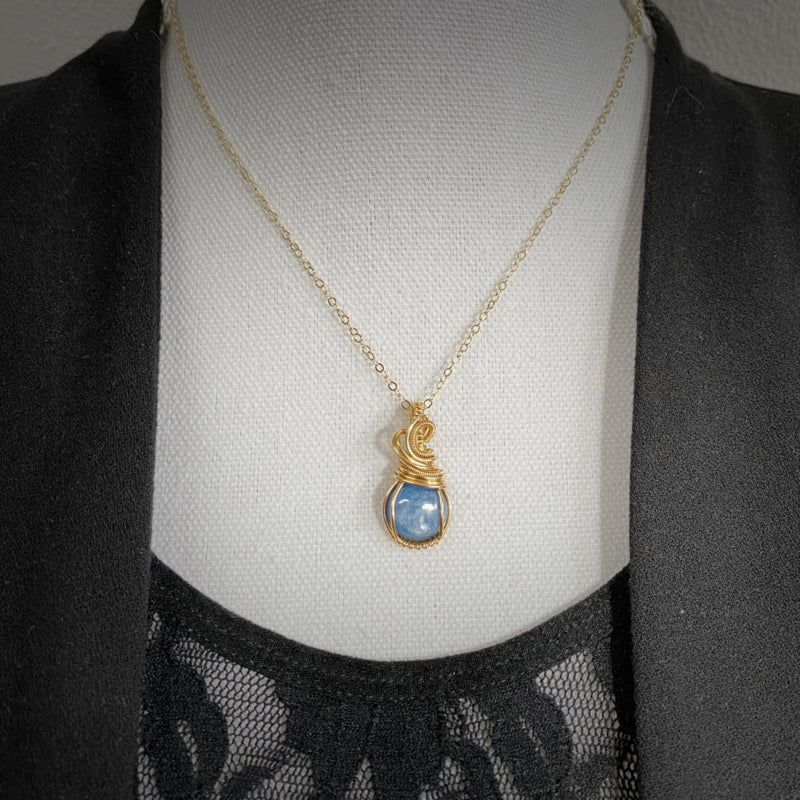 14K Gold Filled Hanger Met Kyaniet