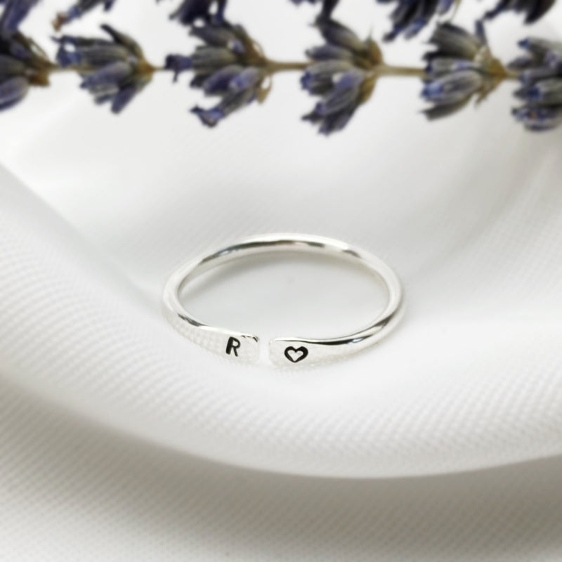 Zilveren Ring Met 2 Initialen