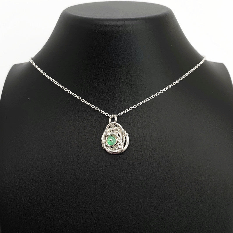 Mei Ketting Met Smaragd
