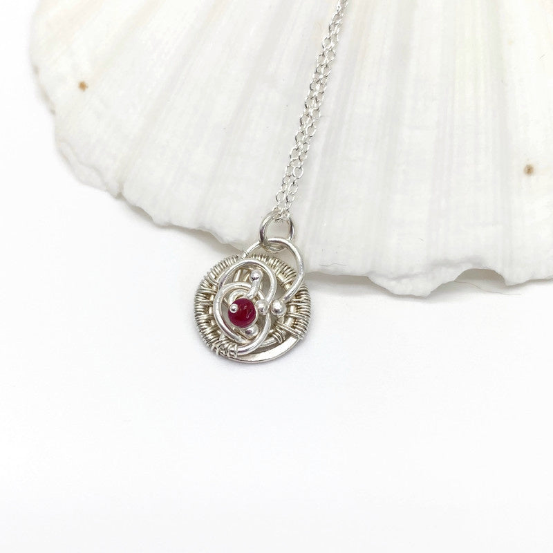 September Ketting Met Saffier