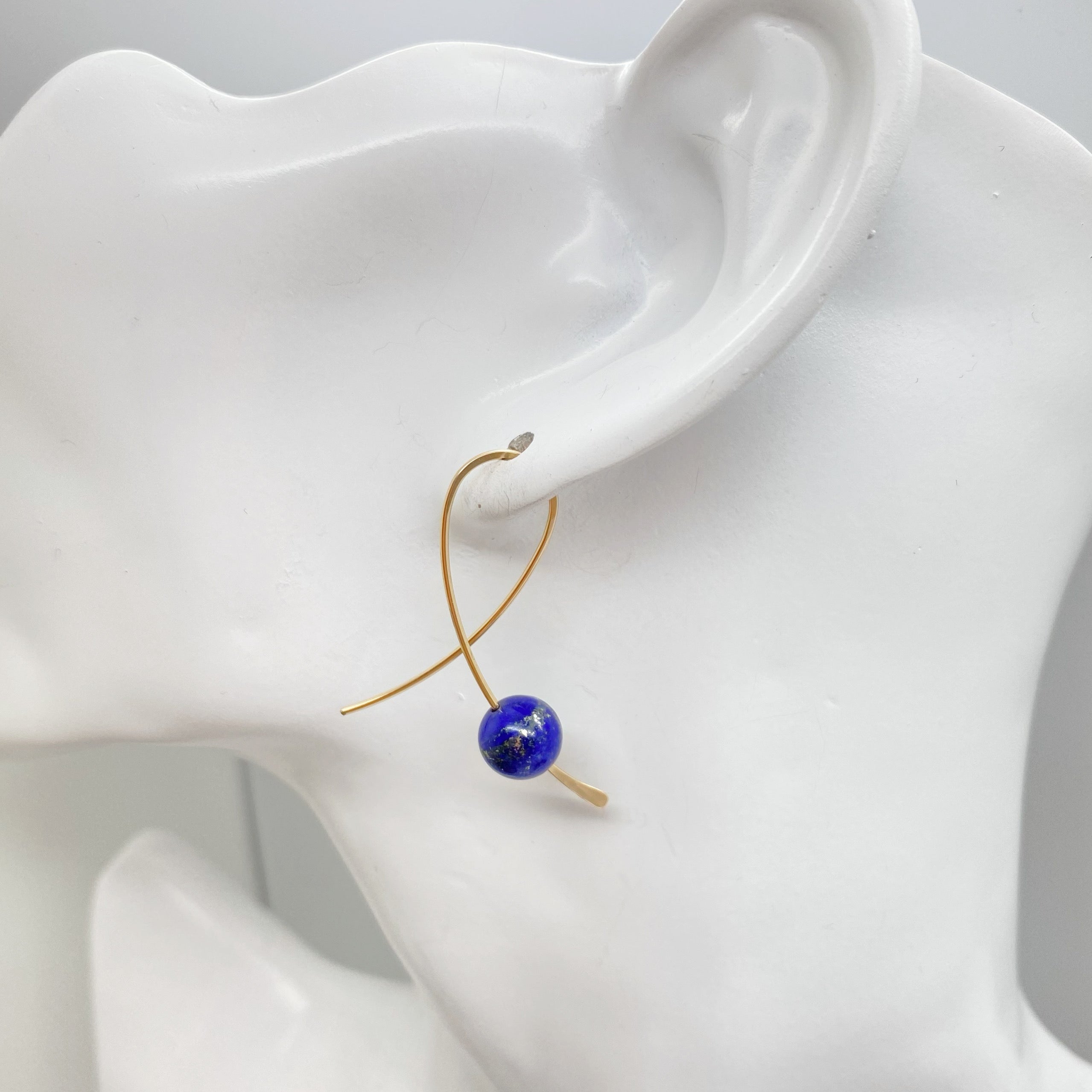 14K Gold Filled Confetti Oorbellen Met Lapis Lazuli