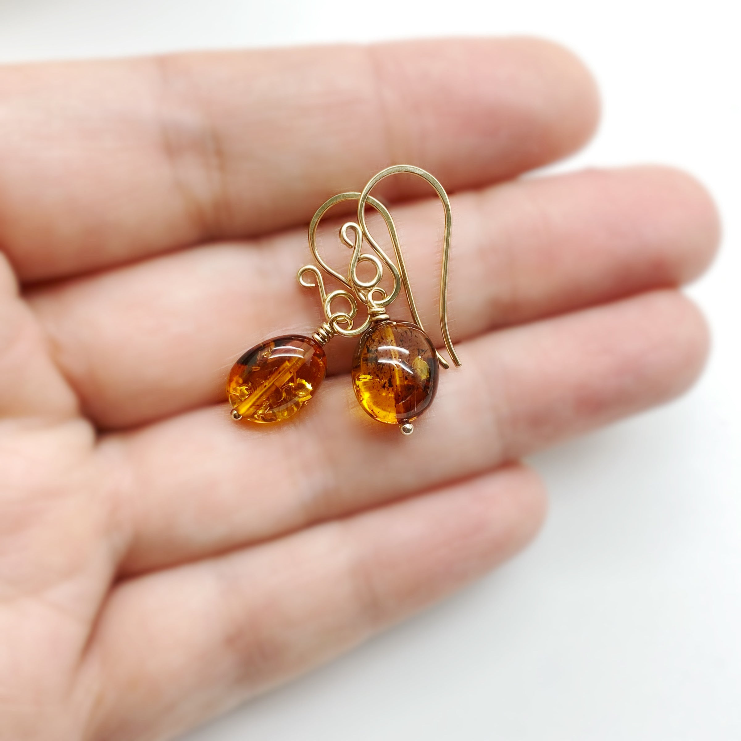 14k gold fill oorbellen met Barnsteen
