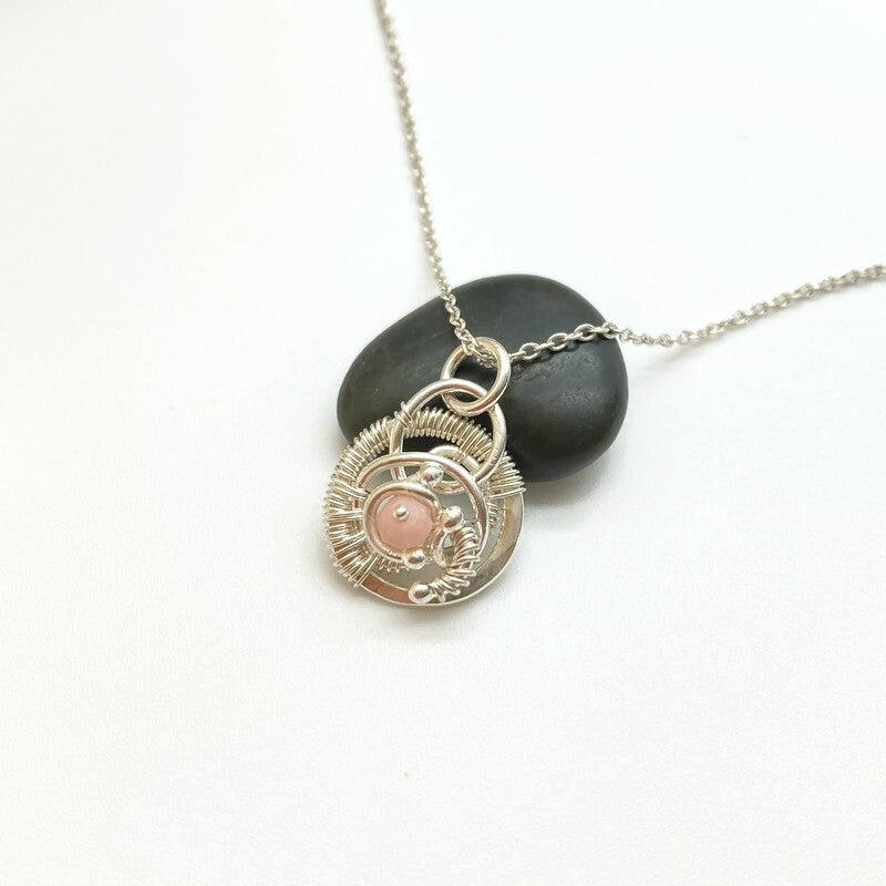 Oktober ketting met roze Opaal