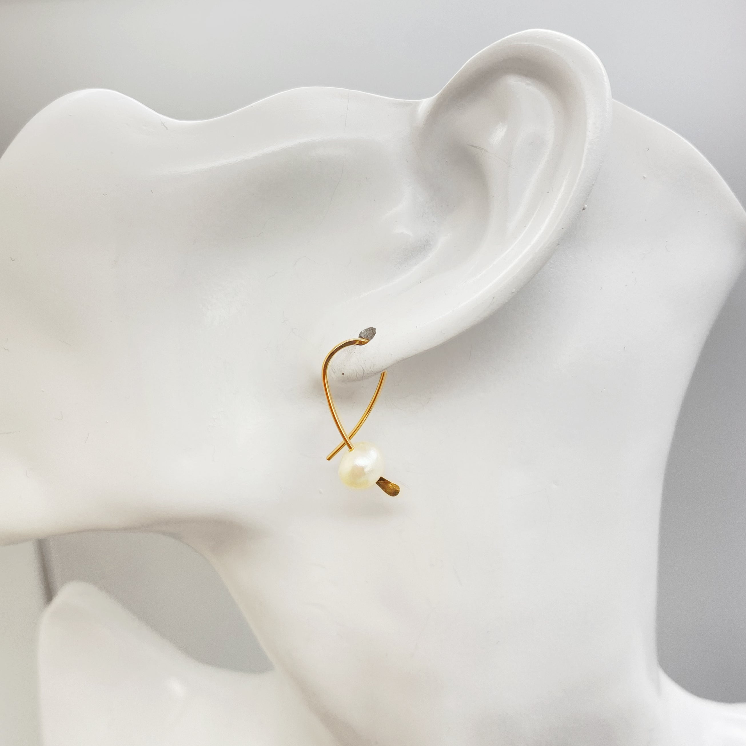 Kleine oorbellen - 14K gold filled - Met zoetwaterparel