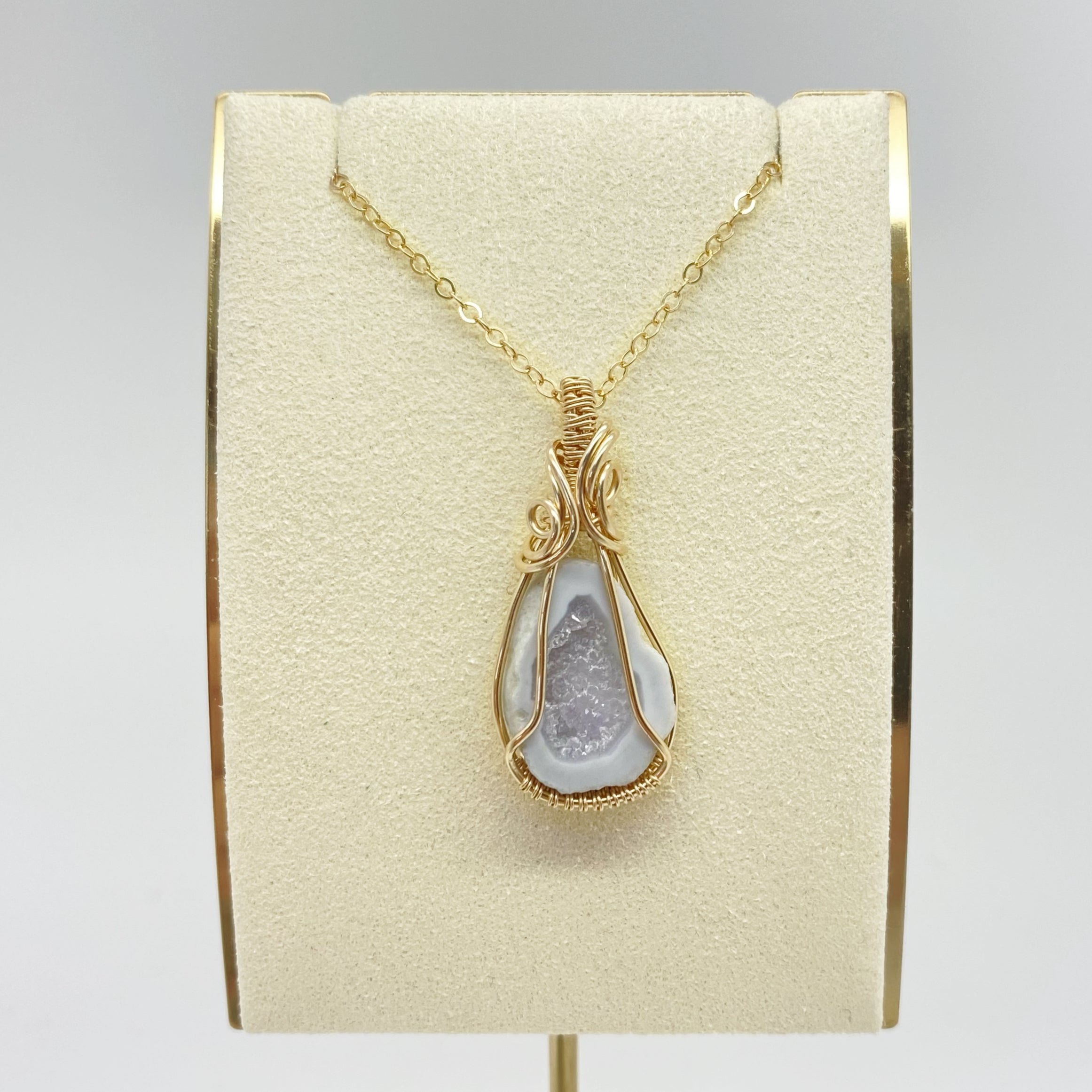 14k gold filled wire wrap hanger met een agaat geode