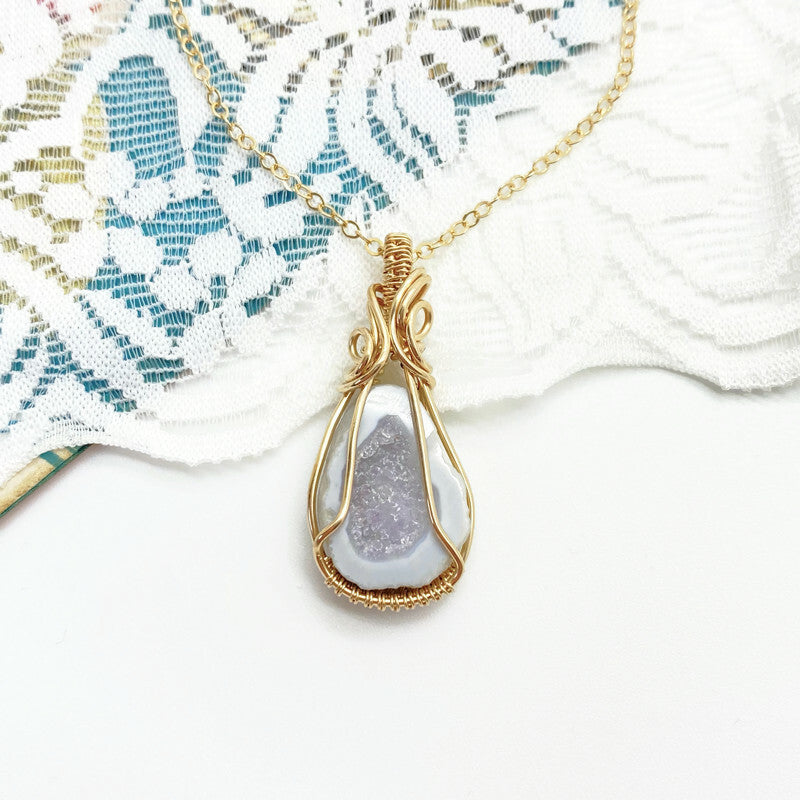 14k gold filled wire wrap hanger met een agaat geode