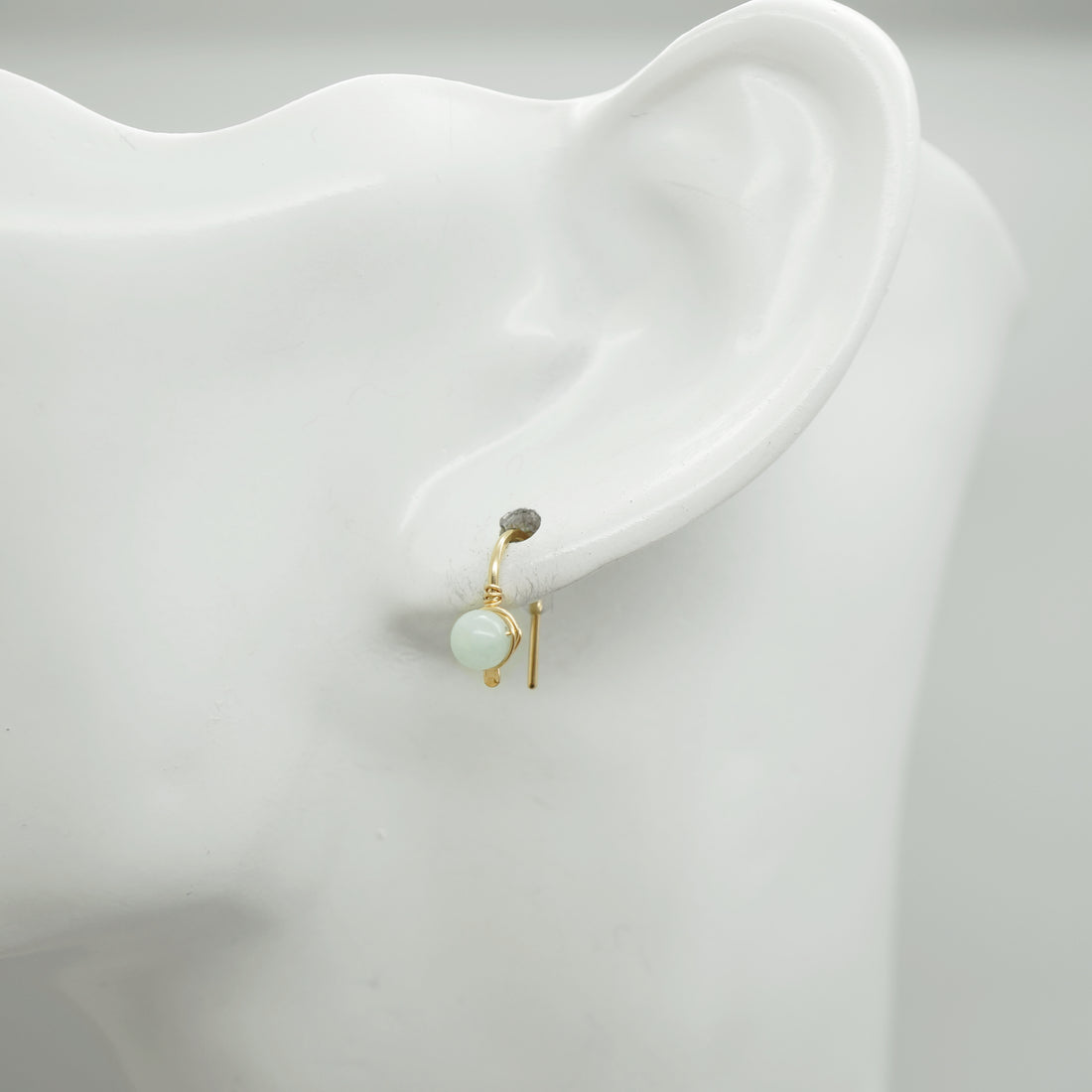 Kleine gold filled oorbellen met aquamarijn - 14k gold filled
