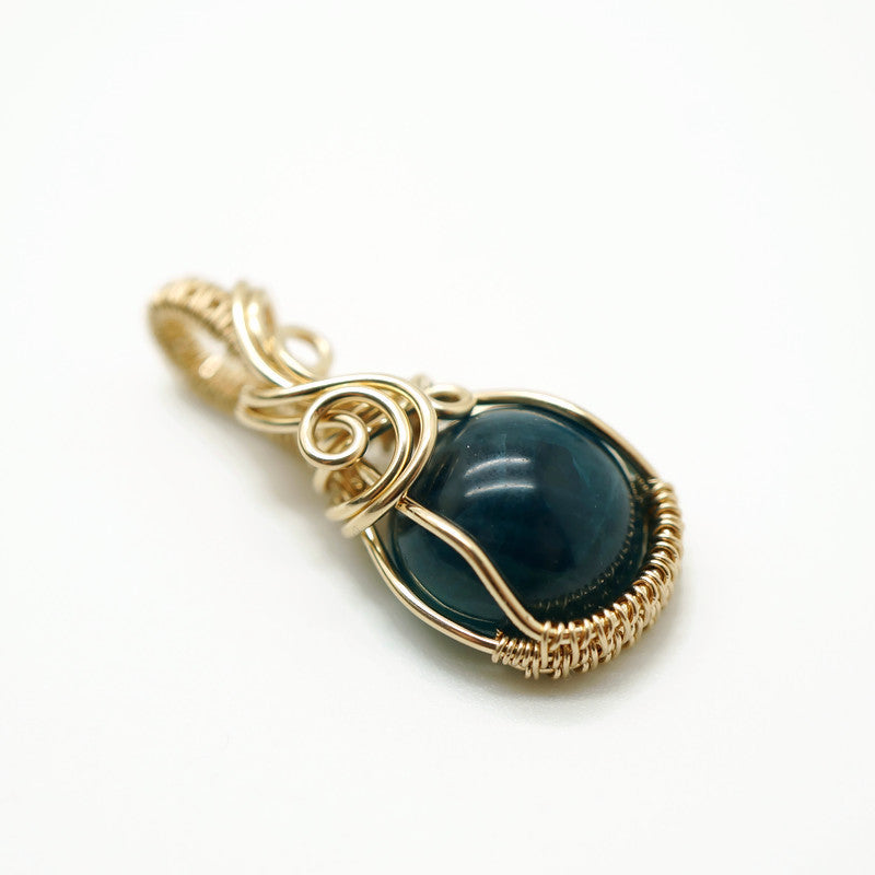 14k gold fill wire wrap hanger met Apatiet