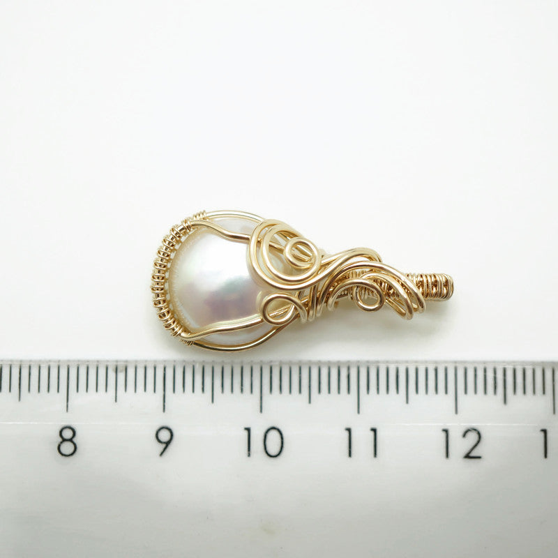Gouden hanger met parel - 14k gold filled wire wrap hanger met zoetwaterparel