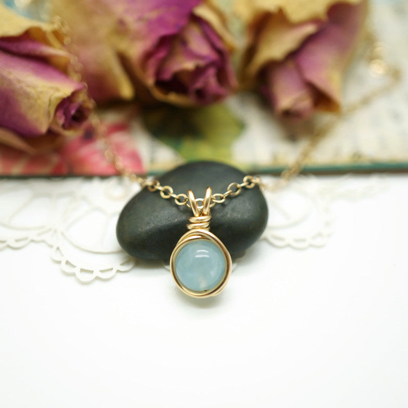 Subtiele 14k gold filled collier met aquamarijn