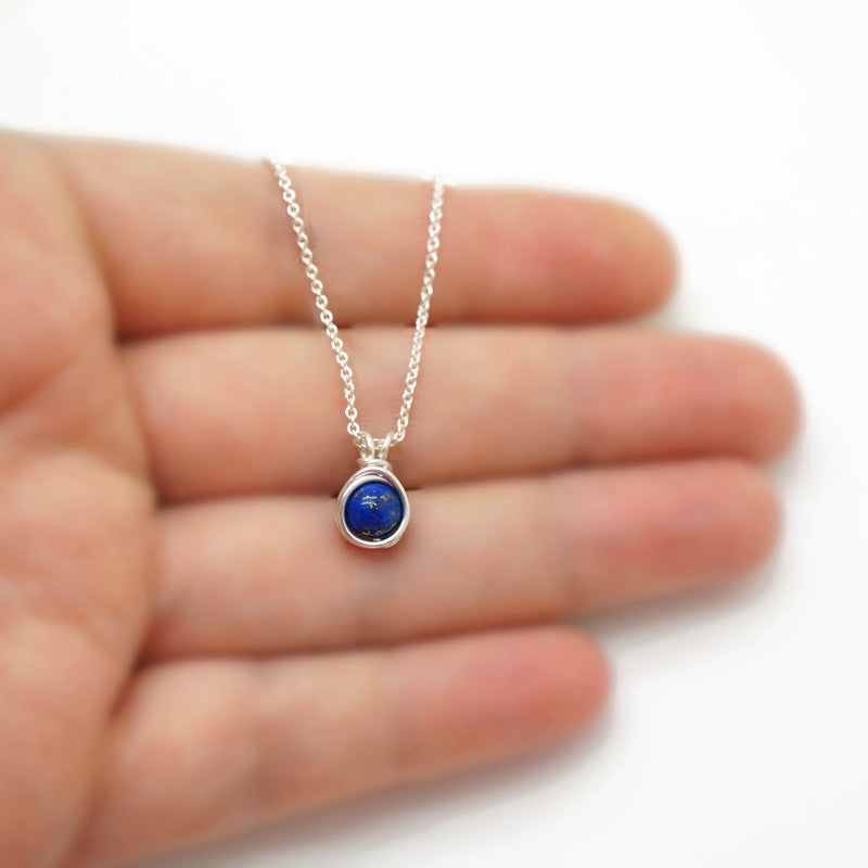 Minimalistische sieradenset met lapis lazuli