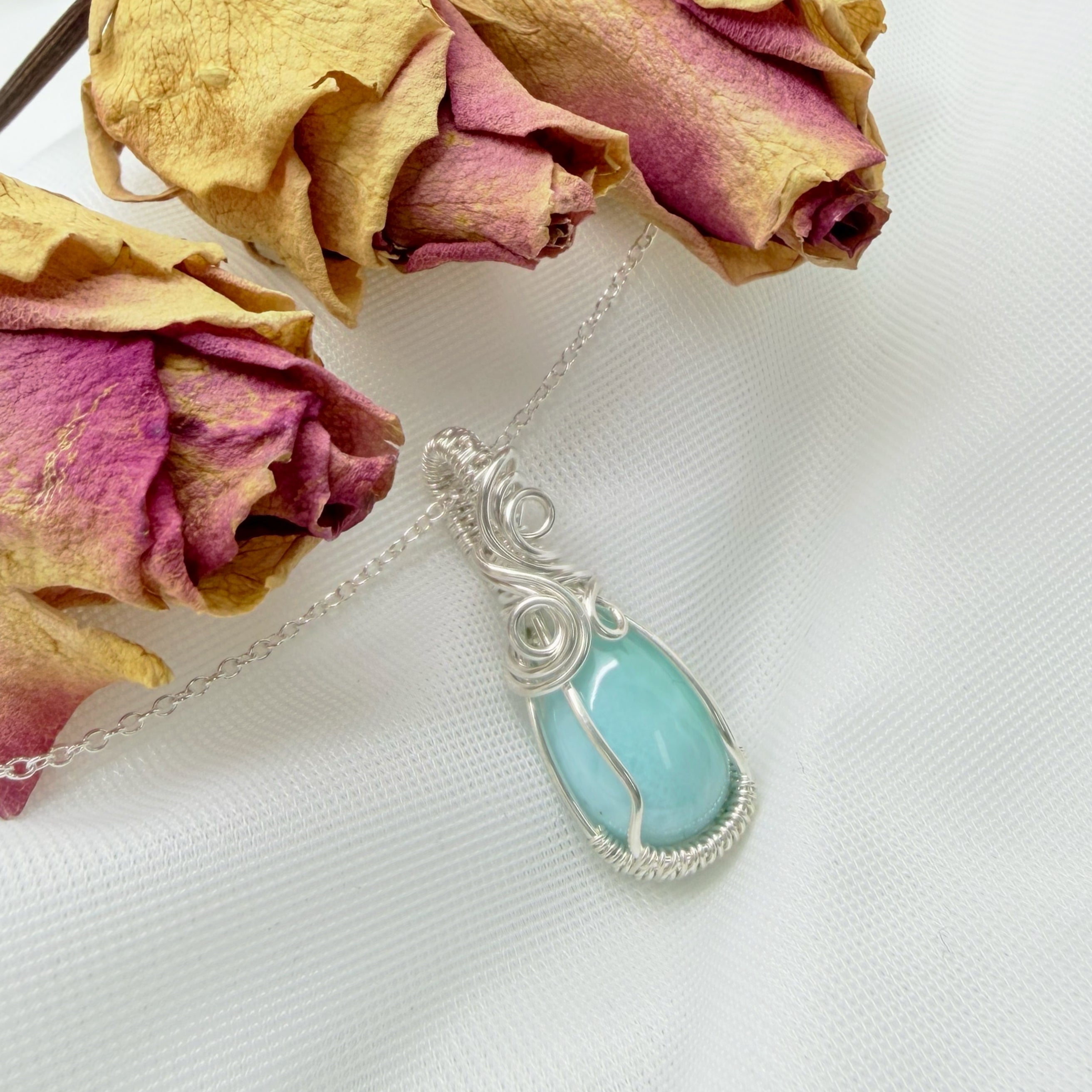 925 Zilveren wire wrap hanger met Larimar