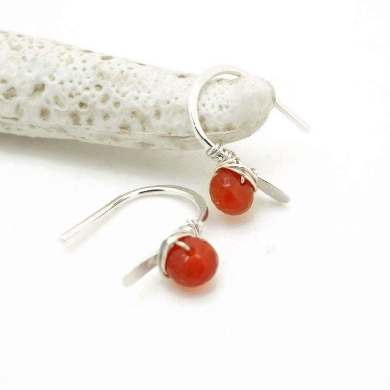 Zilveren Minimalistische Oorbellen Met Carneool