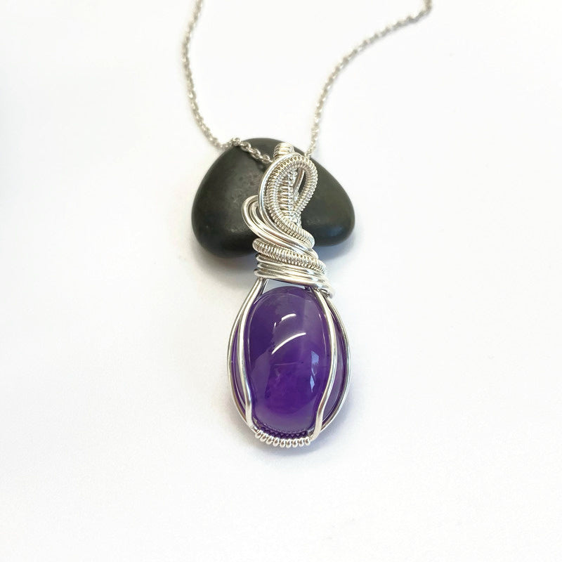 Sterling Zilveren Wire Wrap Hanger Met Paarse Amethist