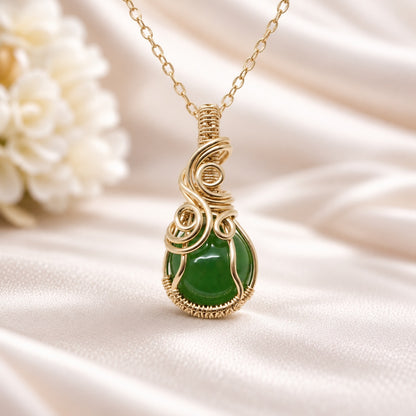 14k gold filled wire wrap hanger met nefriet jade