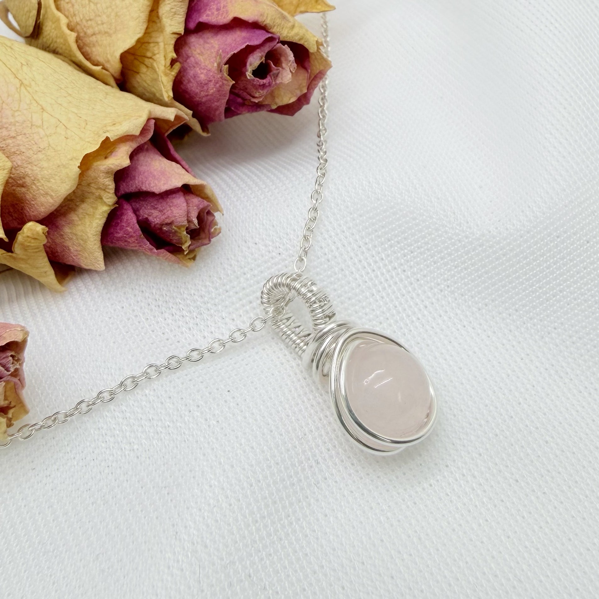 Zilveren rozenkwarts hanger van sterling zilver