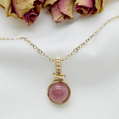 Gold filled vintage roze rozenkwarts hanger