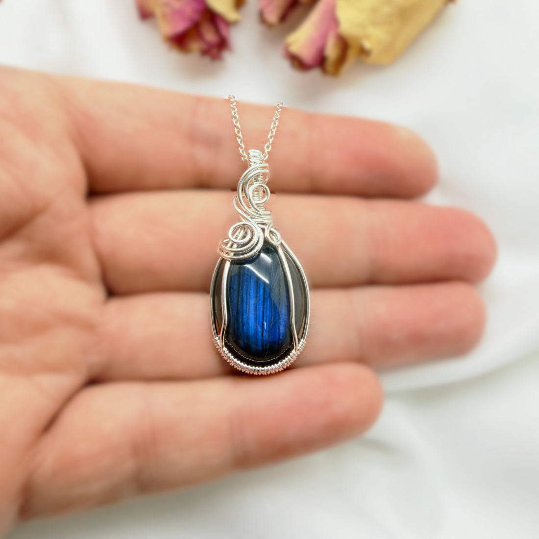 Wire wrap hanger - Zilver - Met labradoriet - Sterling zilver