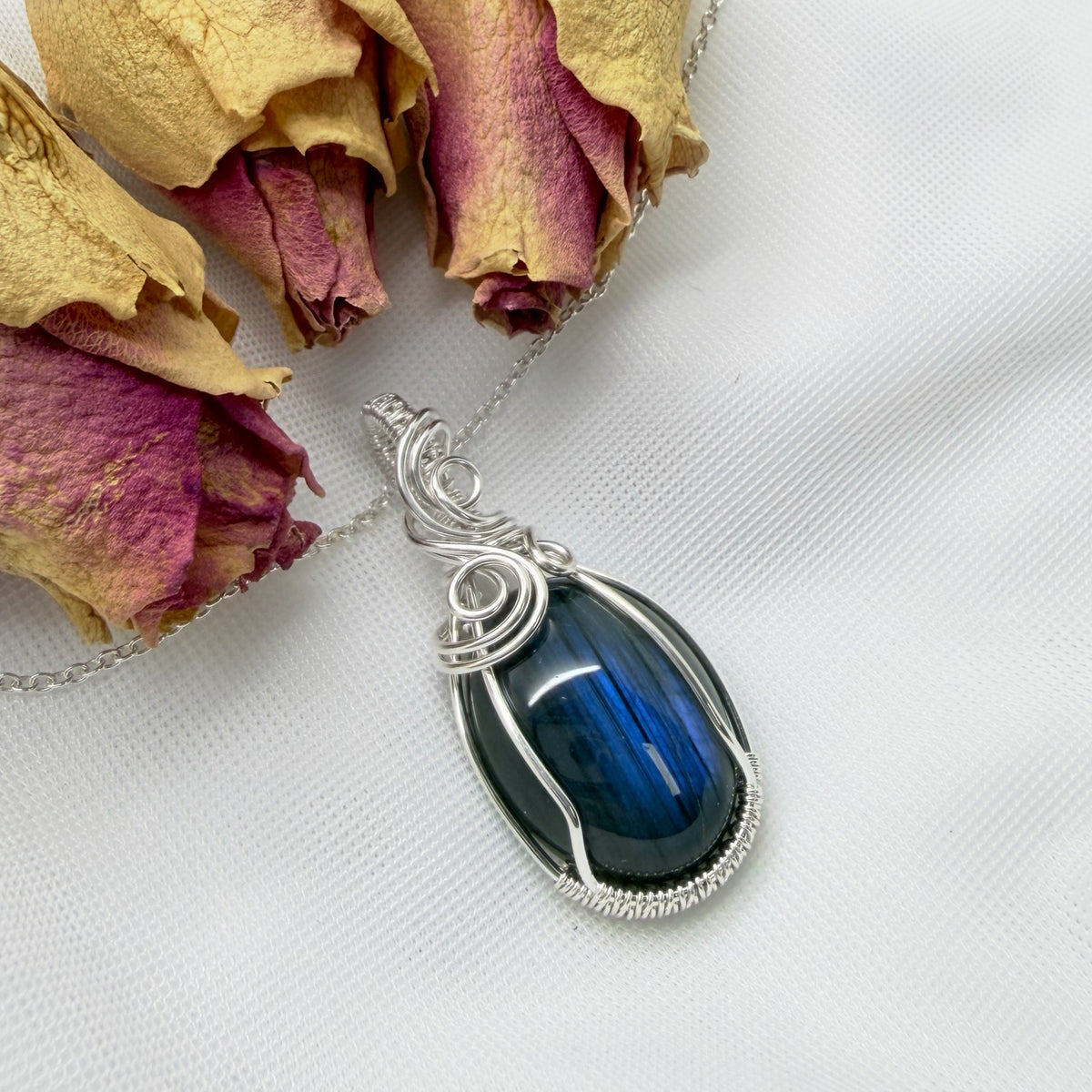 Wire wrap hanger - Zilver - Met labradoriet - Sterling zilver