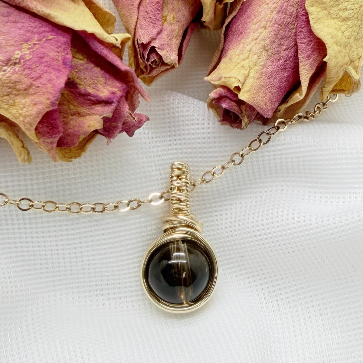 Rookkwarts hanger van 14k gold filled - wire wrap hanger