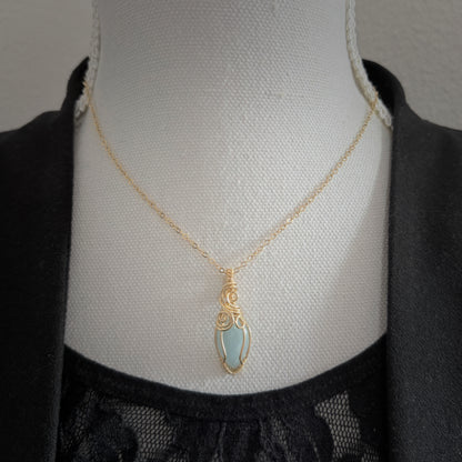 14k Gold Filled Wire Wrap Hanger met Aquamarijn