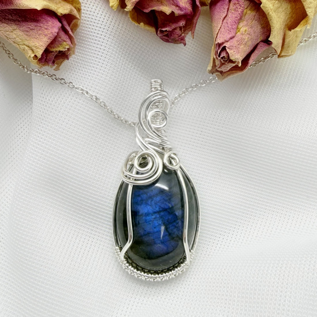 Wire wrap hanger - Zilver - Met labradoriet - Sterling zilver