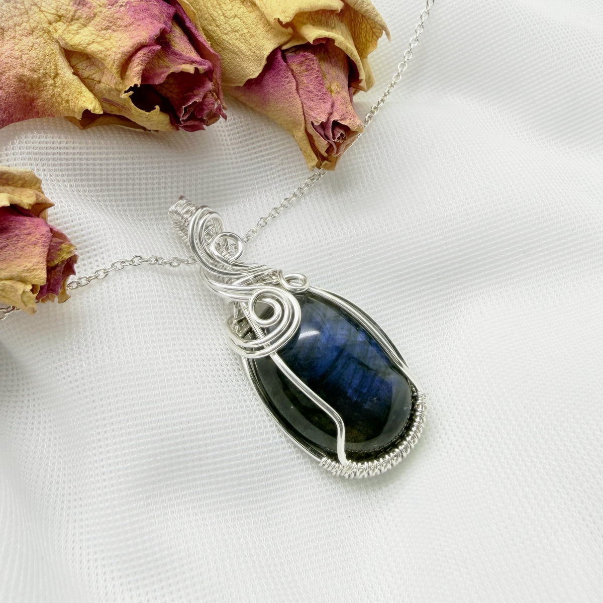 Wire wrap hanger - Zilver - Met labradoriet - Sterling zilver