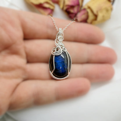 Wire wrap hanger - Zilver - Met labradoriet - Sterling zilver