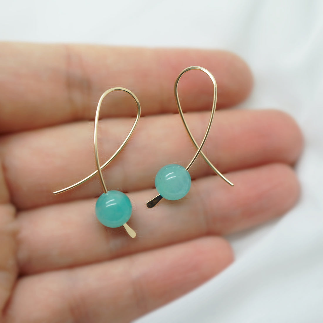14k gold filled confetti oorbellen met amazoniet