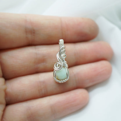 Sterling Zilveren Wire Wrap Hangertje Met Chrysopraas