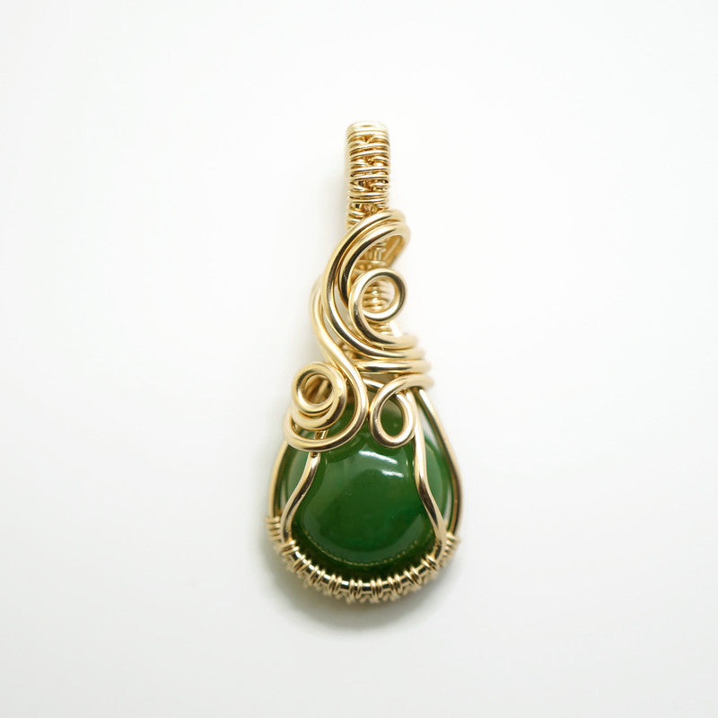 14k gold filled wire wrap hanger met nefriet jade