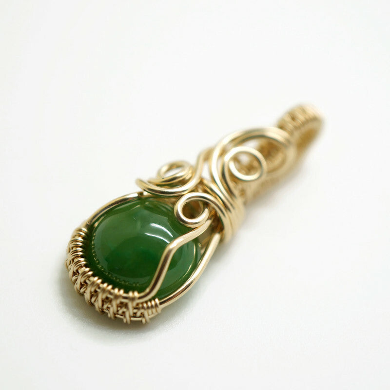 14k gold filled wire wrap hanger met nefriet jade