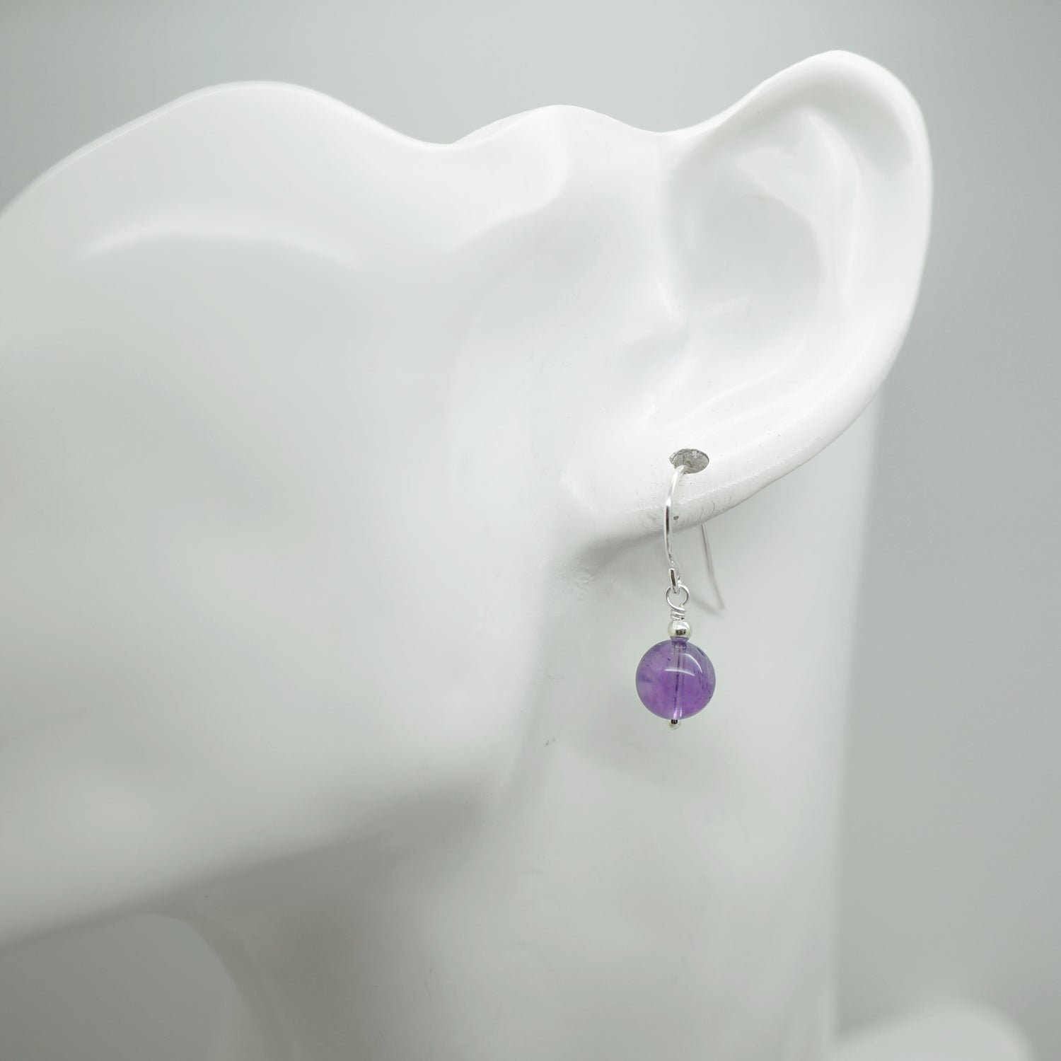 Sterling zilver oorbellen met amethist
