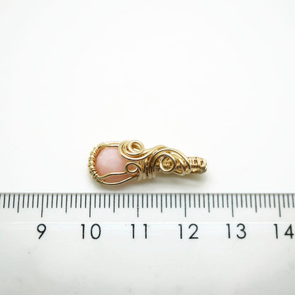 14k gold filled wire wrap hanger met roze opaal