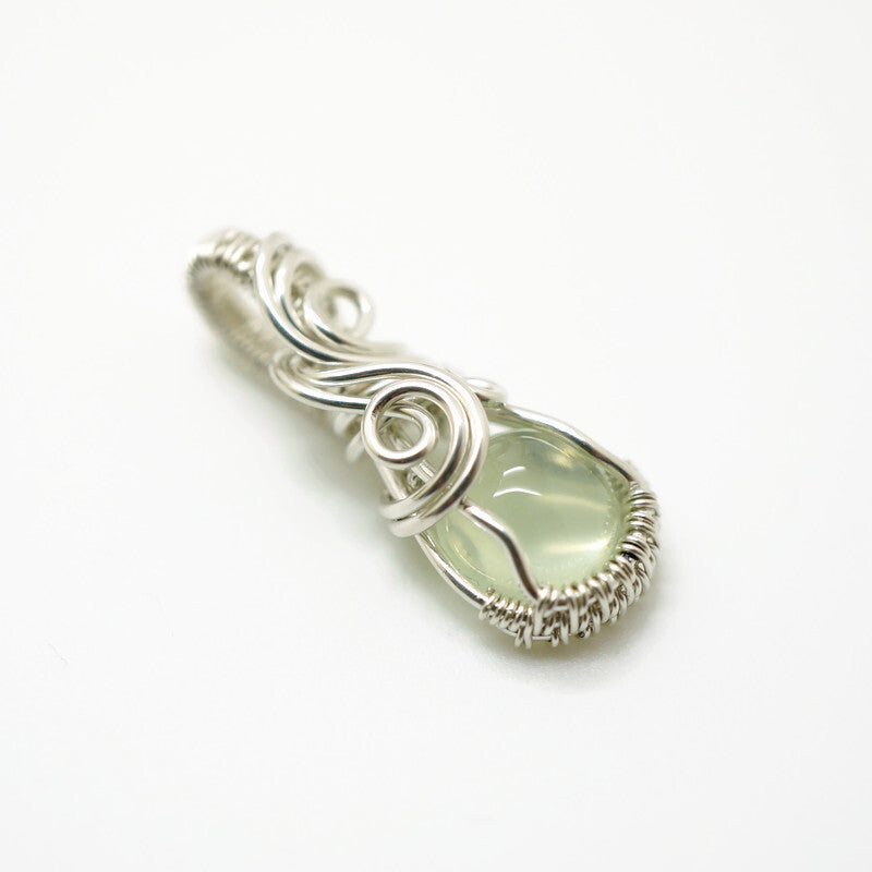 Sterling zilveren wire wrap hanger met Prehniet