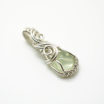 Sterling zilveren wire wrap hanger met Prehniet