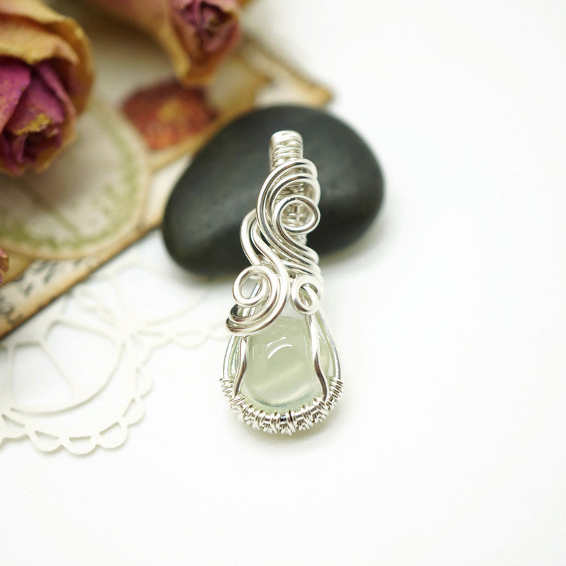Sterling zilveren wire wrap hanger met Prehniet