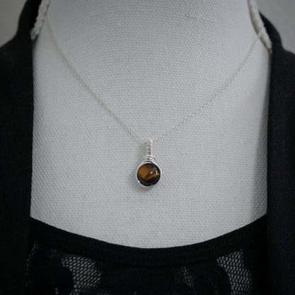 Zilveren Hanger met Tijgeroog, Handgemaakt Wire Wrap Sieraad
