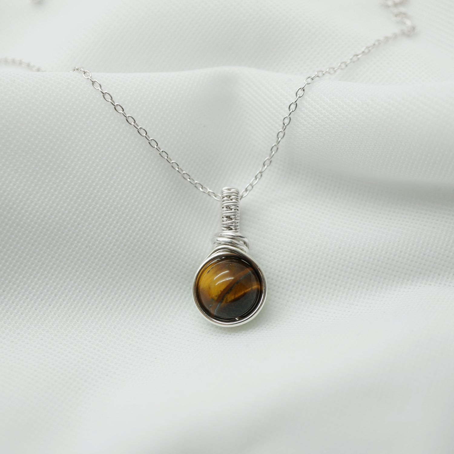 Zilveren Hanger met Tijgeroog, Handgemaakt Wire Wrap Sieraad