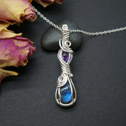 Sterling zilveren wire wrap hanger met labradoriet en amethist