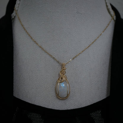 Hanger - 14K gold filled - Met regenboog maansteen