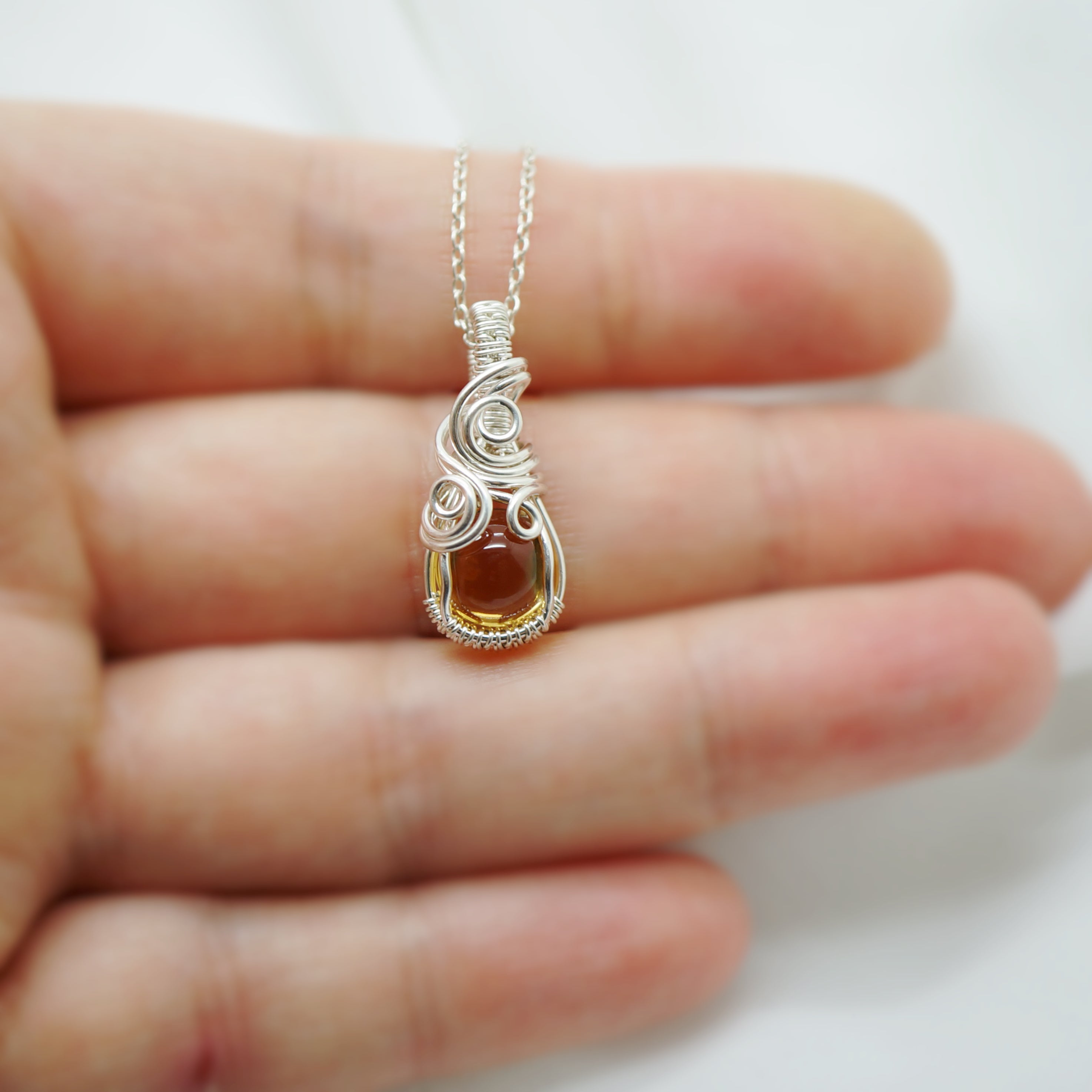 Sterling zilveren hanger met citrien