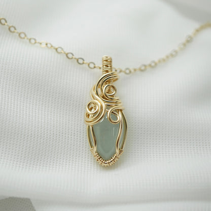 14k Gold Filled Wire Wrap Hanger met Aquamarijn