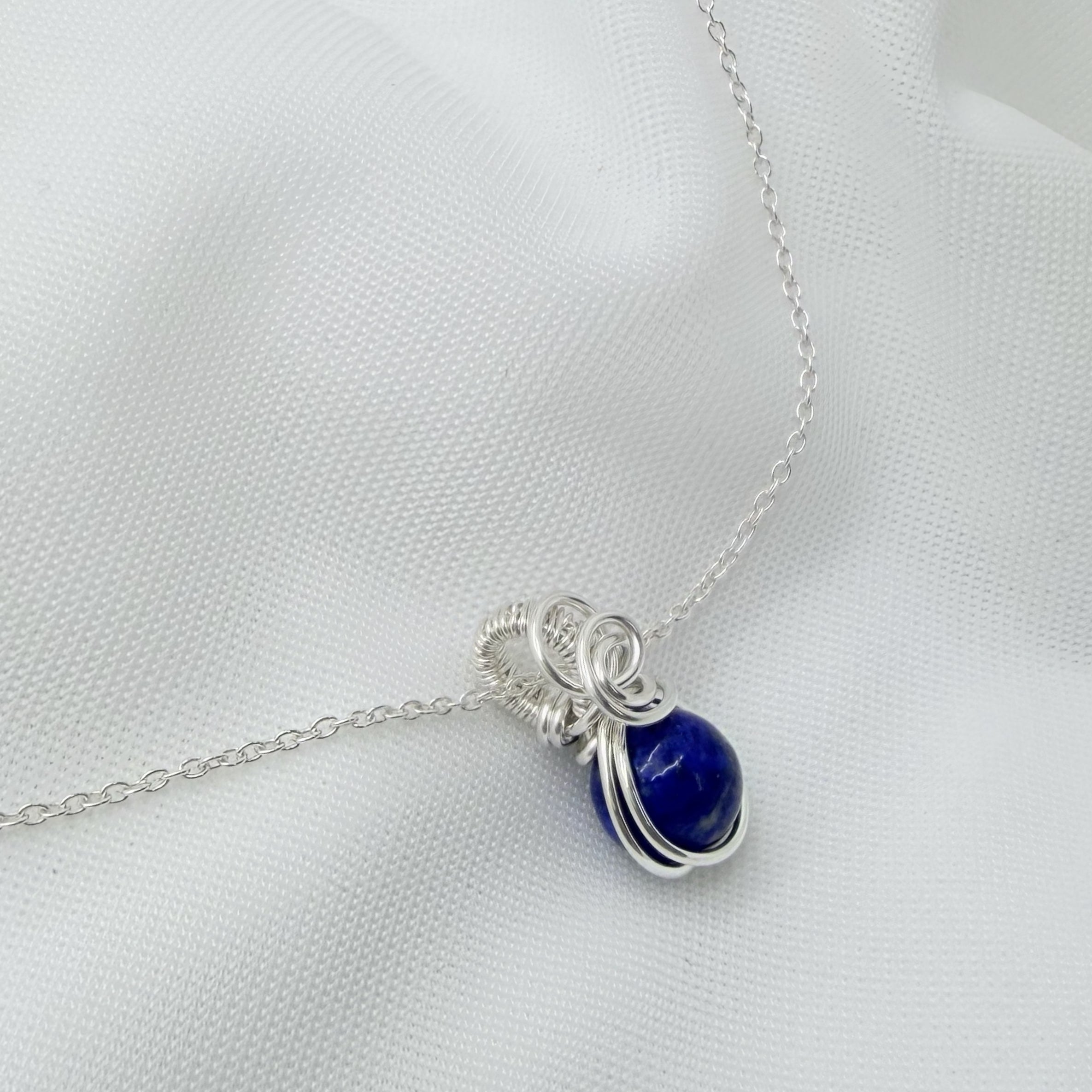 Sierlijke Lapis lazuli hanger van sterling zilver