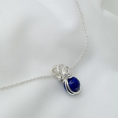 Sierlijke Lapis lazuli hanger van sterling zilver