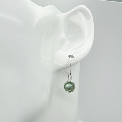 Sterling zilveren oorbellen met labradoriet en prachtige flash