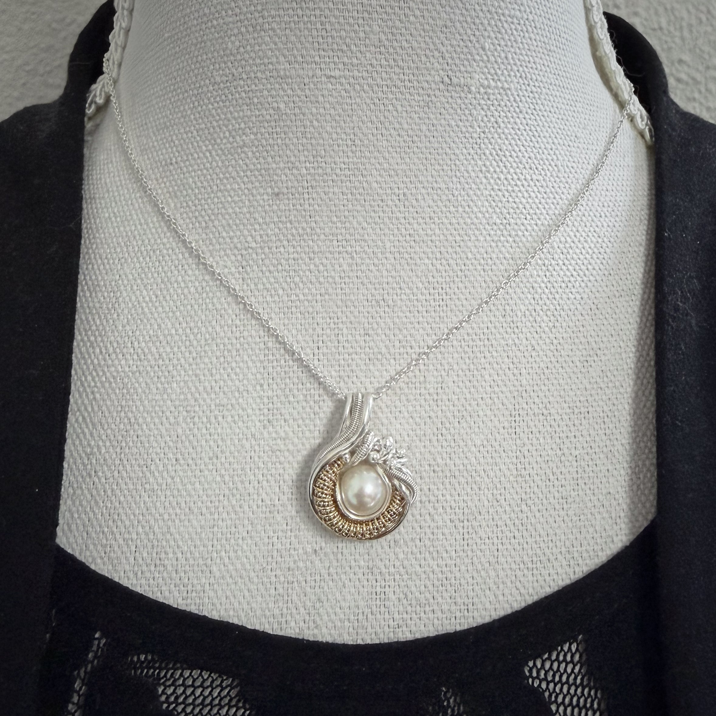 Wire wrap hanger - Sterling zilver - 14K gold filled - Met zoetwaterparel