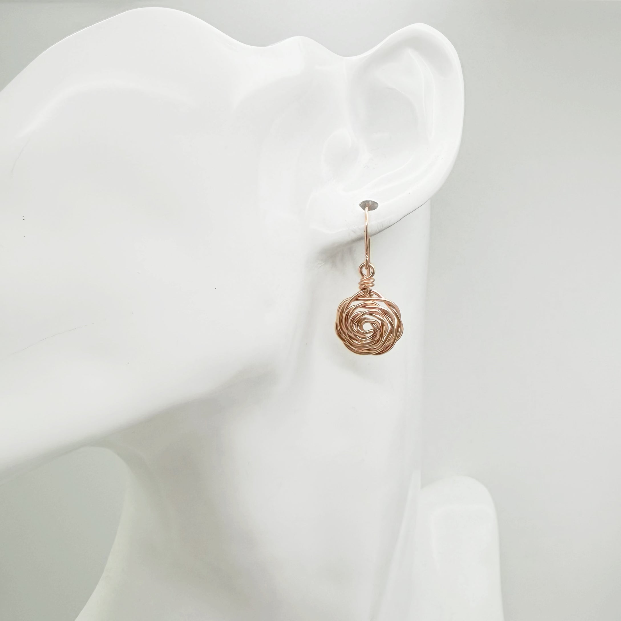 14k rosé gold filled roos oorbellen