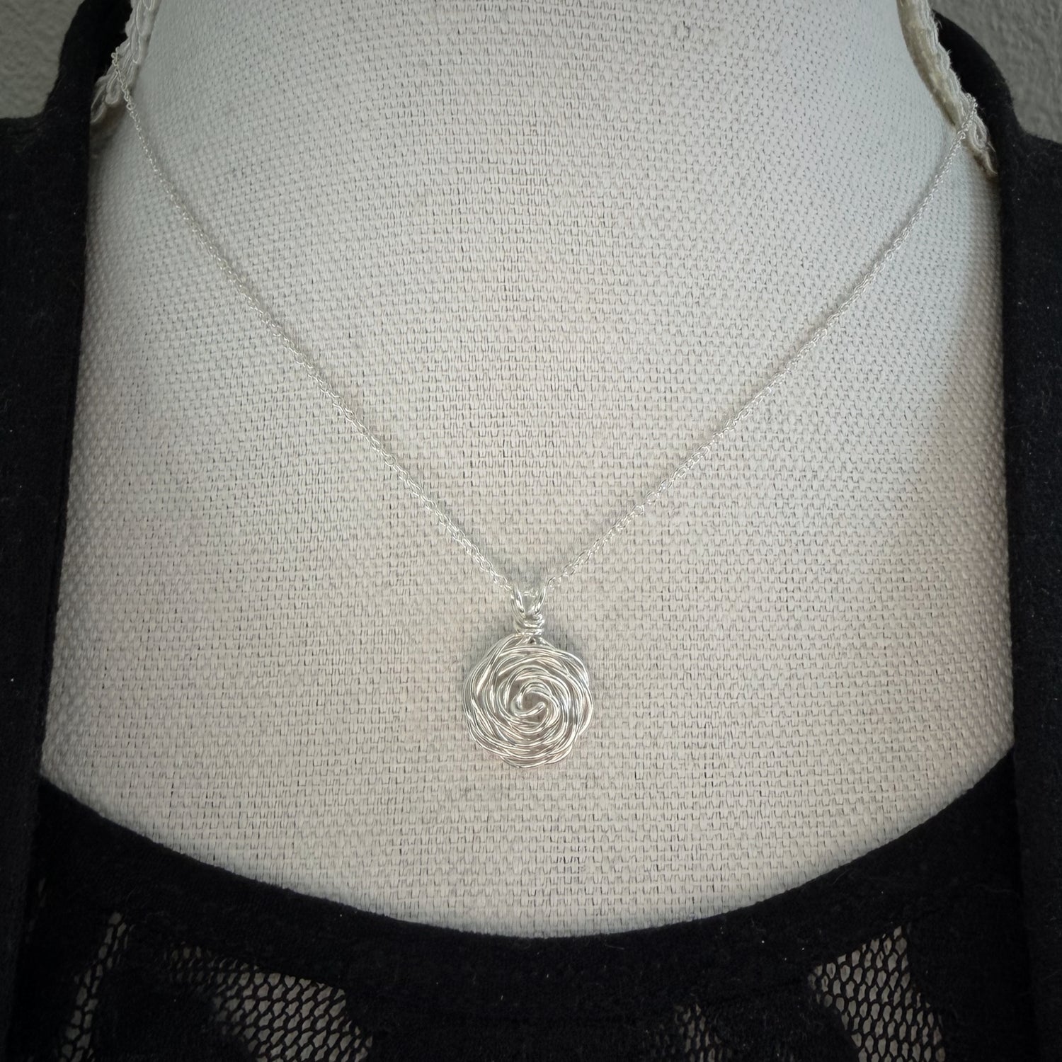 ALLOMN Echte geconserveerde roos, geschenkdoos met eeuwige rozenbloem sieraden met halsketting Ik hou van je voor zijn vrouw, vriendin, voor verjaardag, Valentijnsdag, Moederdag, Kerstmis